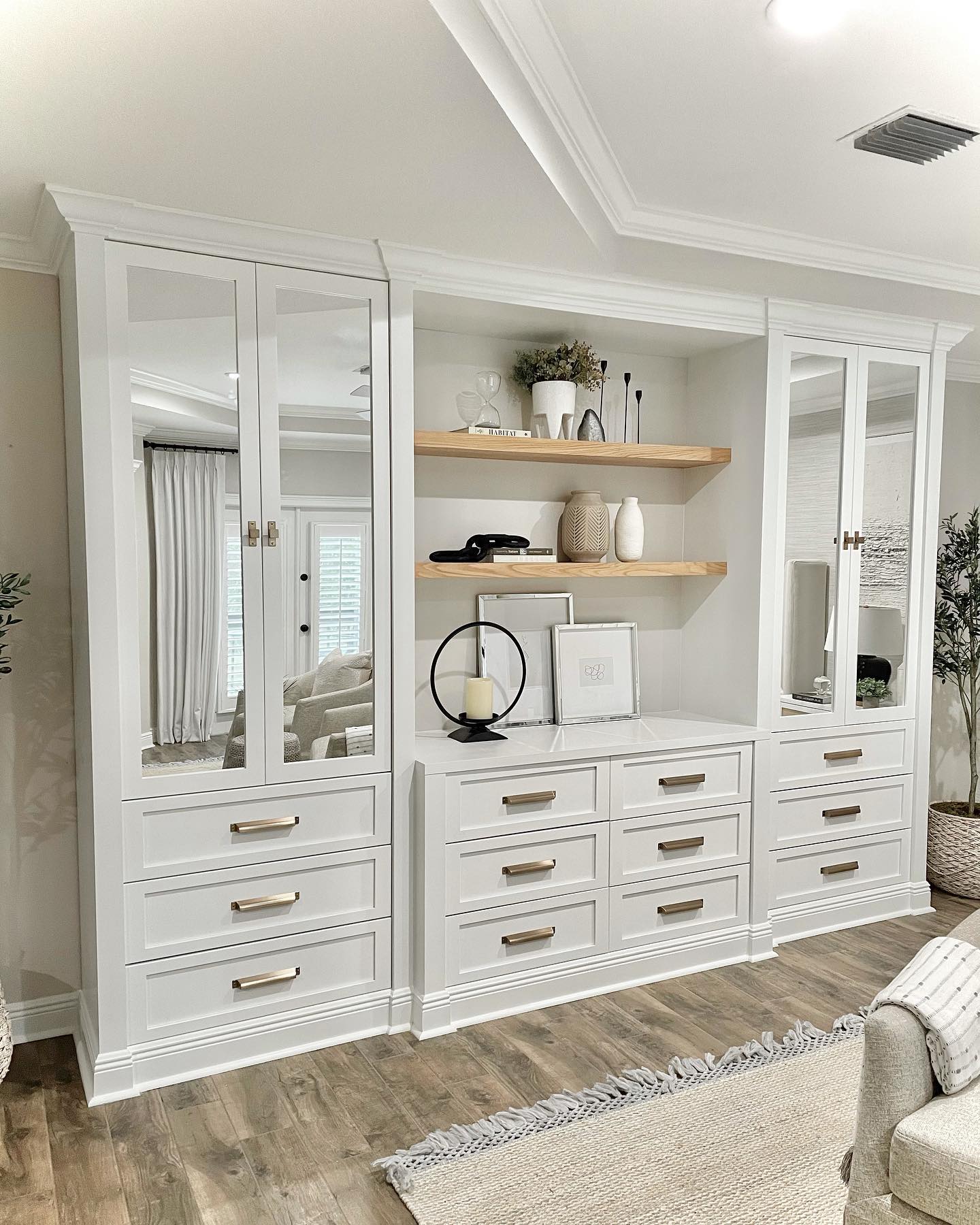 Custom Storage Solutions for Tampa's Growing Families