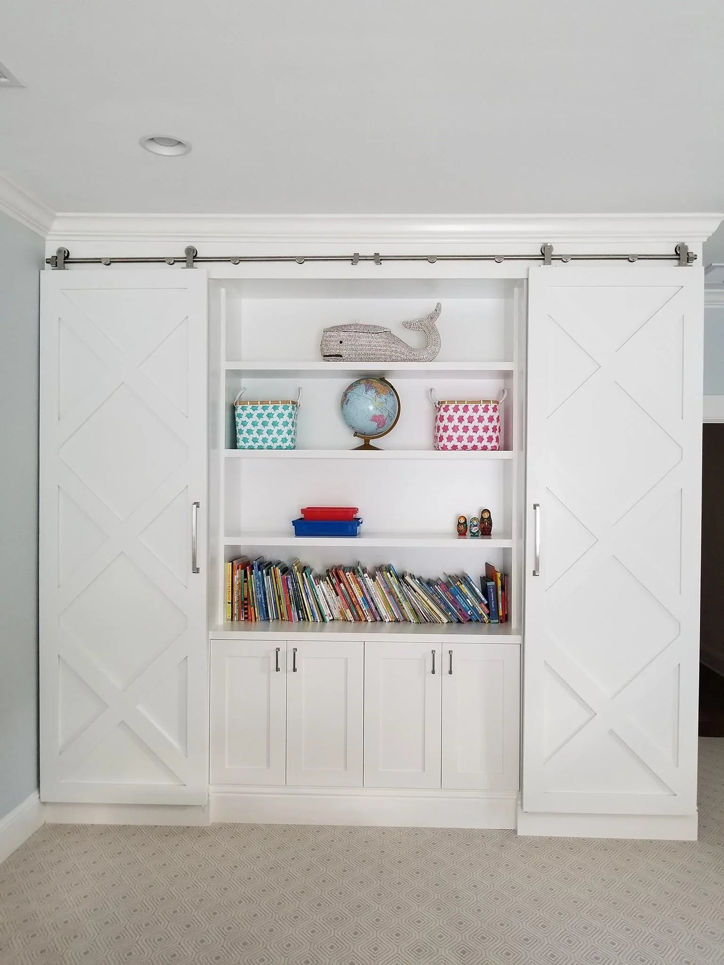 Coastal Aesthetic: Custom Cabinetry Design Ideas for Tampa Living - The French Refinery